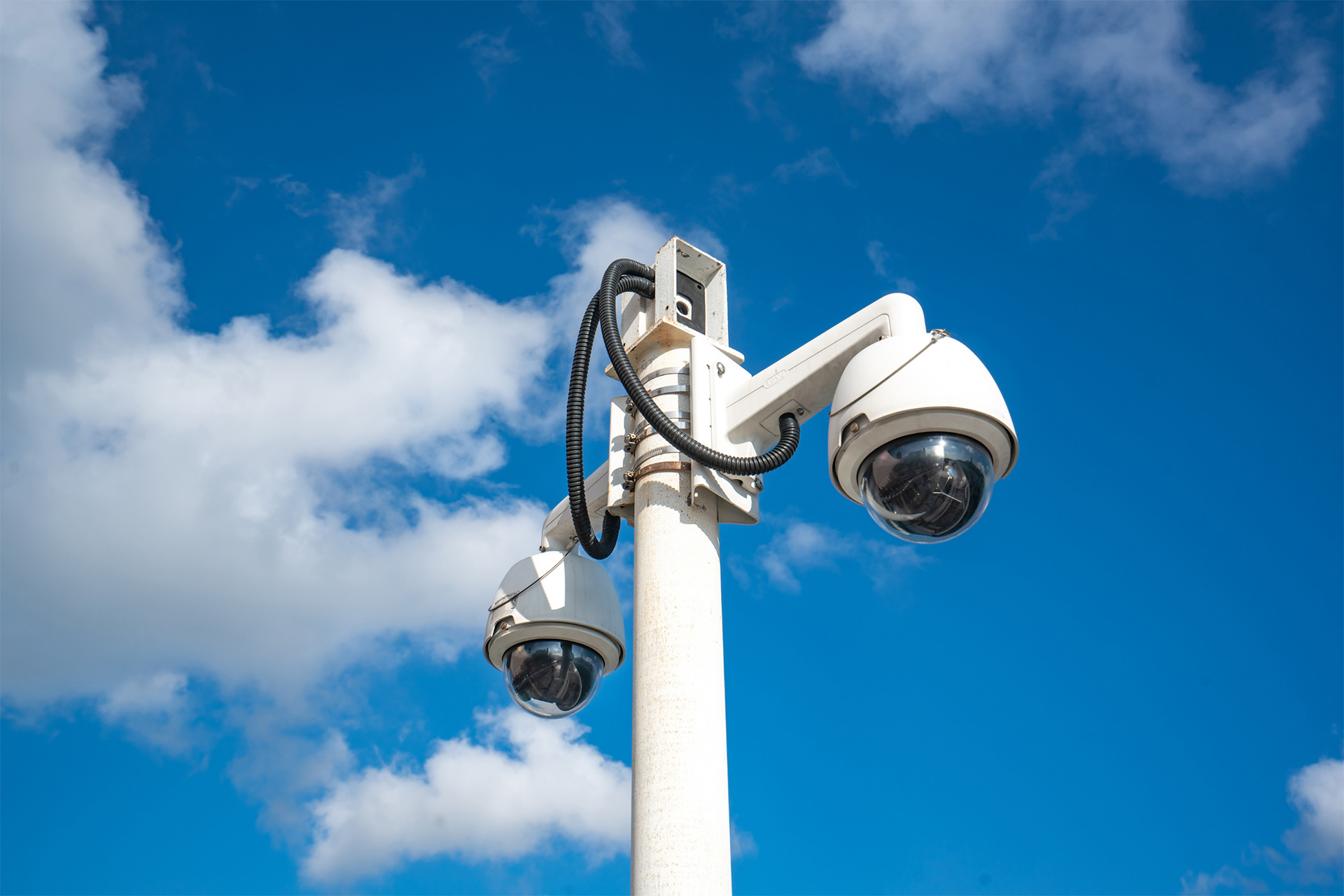 Monitoring Al-Tel